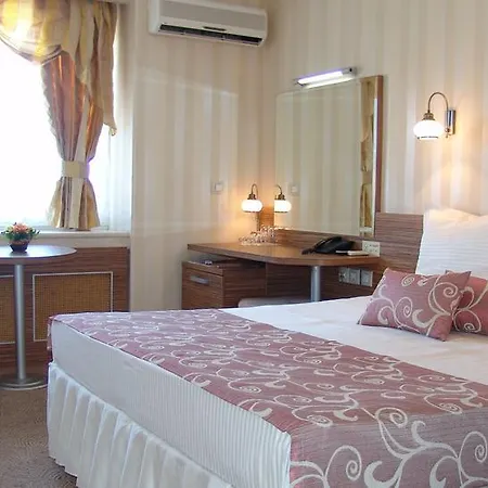 Hotel Vereya 4*
