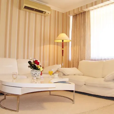 Hotel Vereya