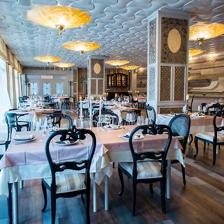Vereya Hotel